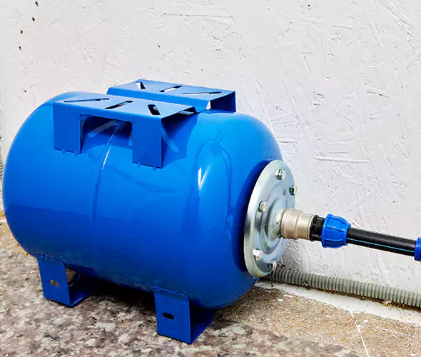 Expert Plumber for Well Pressure Tank Replacement in Somerville, MA: Schedule Affordable Tank Replacement Services with Us